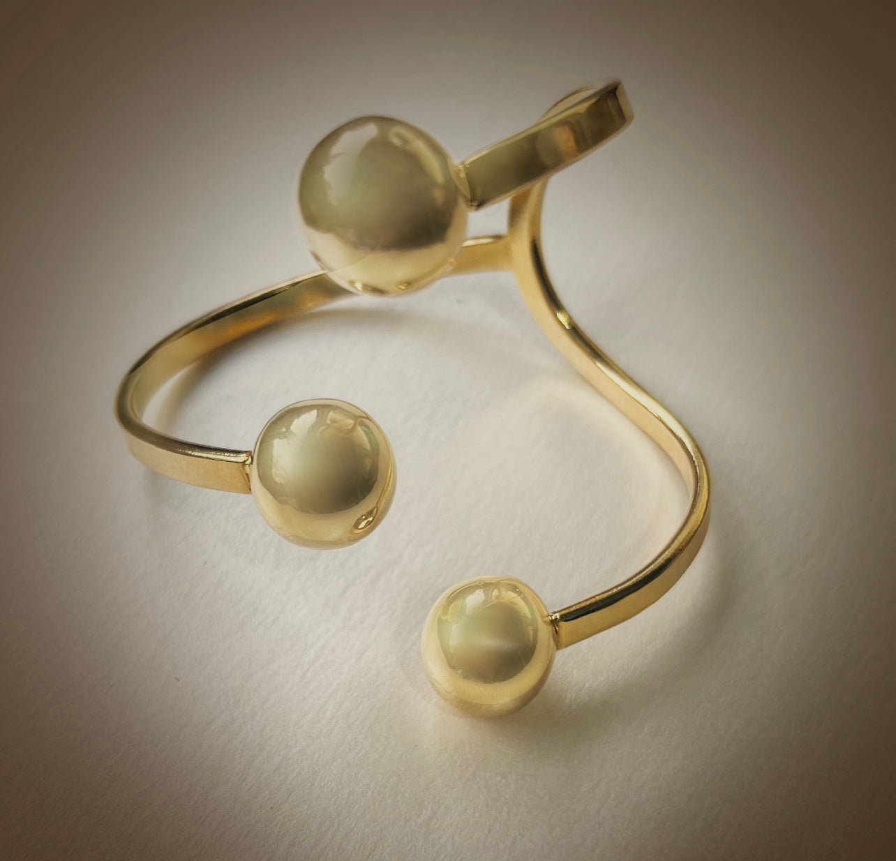 Brazalete ajustable esferas